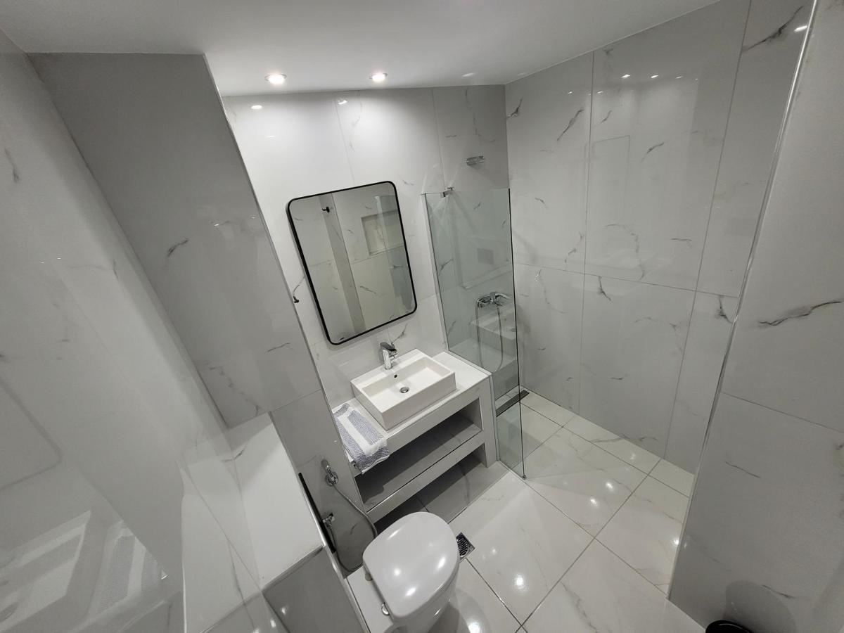 Jannos Aparthotel Laganas